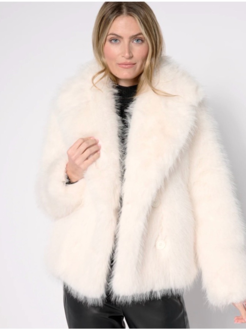 Donna Salyers Fabulous-Furs Sofia Swish Short Ivory Jacket S